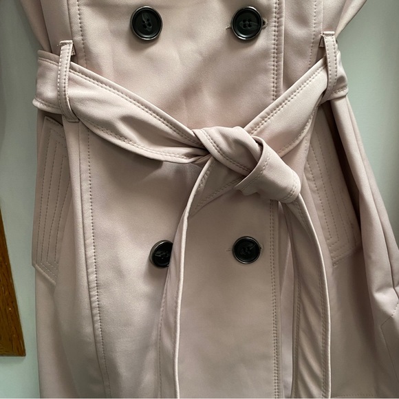 💜4/$40 Pale Pink Soft Shell Trench Raincoat - Picture 8 of 16